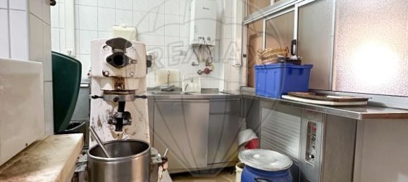 Propriété commerciale à Cartaxo, Portugal 125m² No. 64964 6