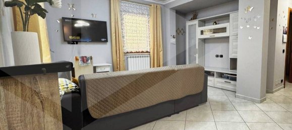 3-Zimmer Villa in Rome, Italy, Nr. 29313 9