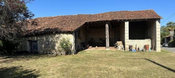 2 chambres Maison à Charente, France No. 300586 2