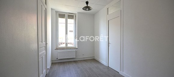 Apartamento de 1 dormitorio en Villeurbanne, France No. 287257 2
