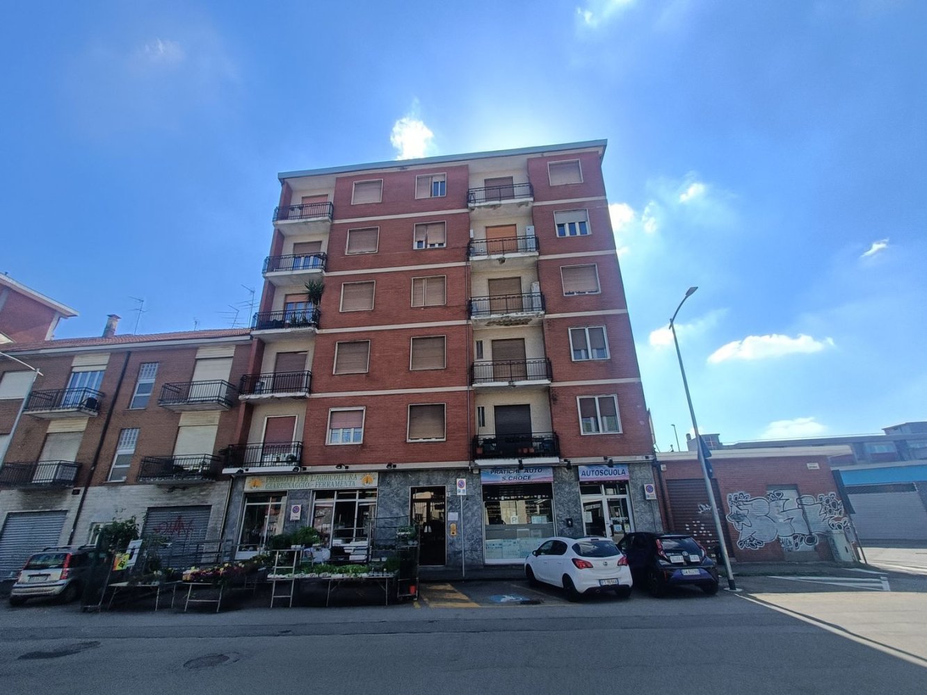 2 bedrooms Apartment in Moncalieri, Italy No. 354269