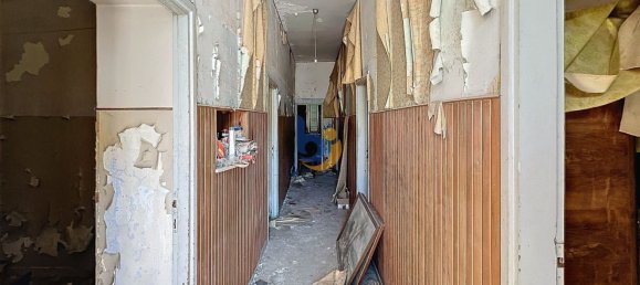 6 rooms House in Santa Marinella, Italy No. 72723 30