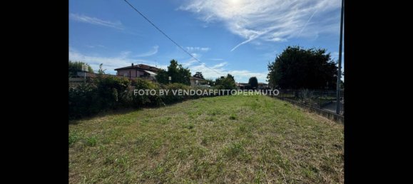 Grundstück in Cavernago, Italy 1350m², Nr. 110235 4