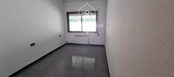 Apartamento de 4 dormitorios en Viladecans, Spain No. 139240 11