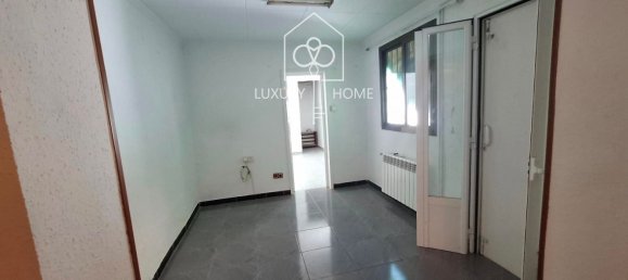 Apartamento de 4 dormitorios en Viladecans, Spain No. 139240 6