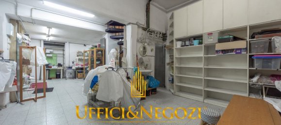 116m² Commercial property in Milan, Italy No. 333264 2