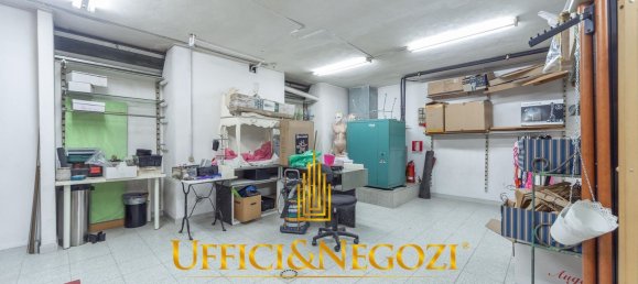 116m² Commercial property in Milan, Italy No. 333264 6