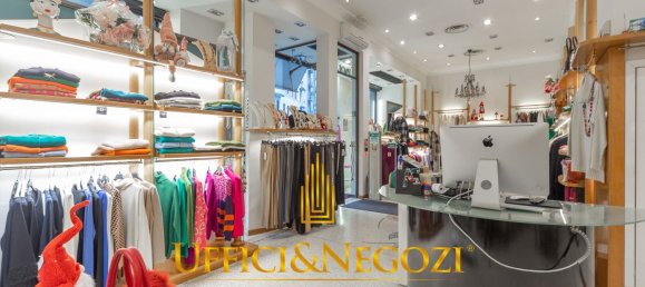 116m² Commercial property in Milan, Italy No. 333264 16