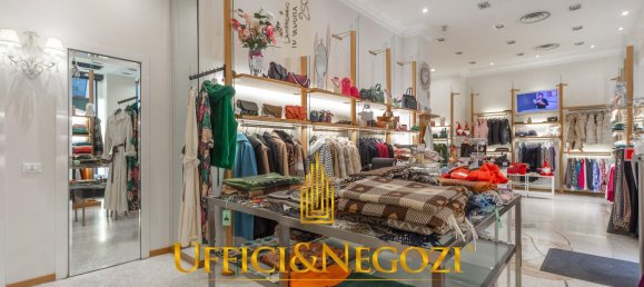 116m² Commercial property in Milan, Italy No. 333264 20