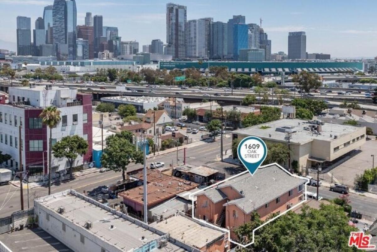 4 غرف نوم منزل في Los Angeles, USA رقم 372226