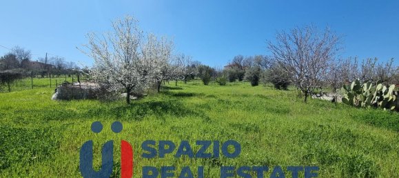 Casa de 4 habitaciónes en Guardiagrele, Italy No. 35043 24