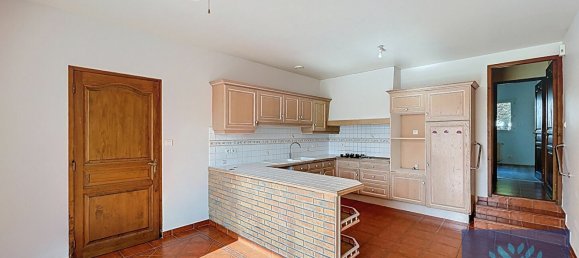 4 bedrooms House in Dax, France No. 109863 11