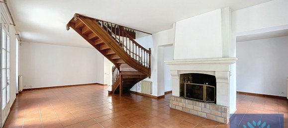 4 bedrooms House in Dax, France No. 109863 6