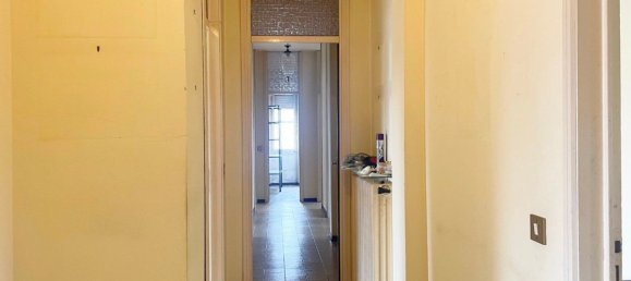 Apartamento de 8 dormitorios en Mantua, Italy No. 363438 9