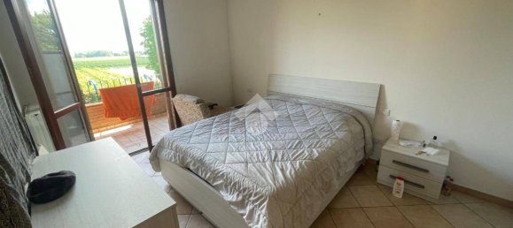 Apartamento de 2 dormitorios en Fusignano, Italy No. 299115 2