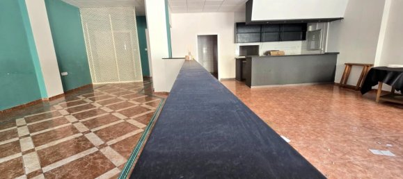 Коммерческая недвижимость 98м² в Торремолинос, Испания № 134022 13