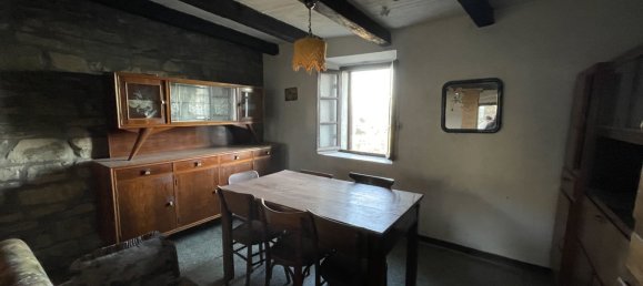 3 rooms Castles in Bardi, Italy No. 86051 7