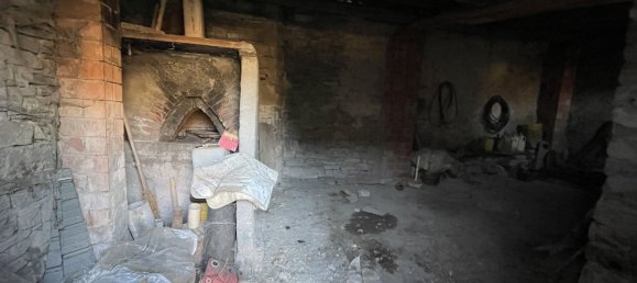 3 rooms Castles in Bardi, Italy No. 86051 16