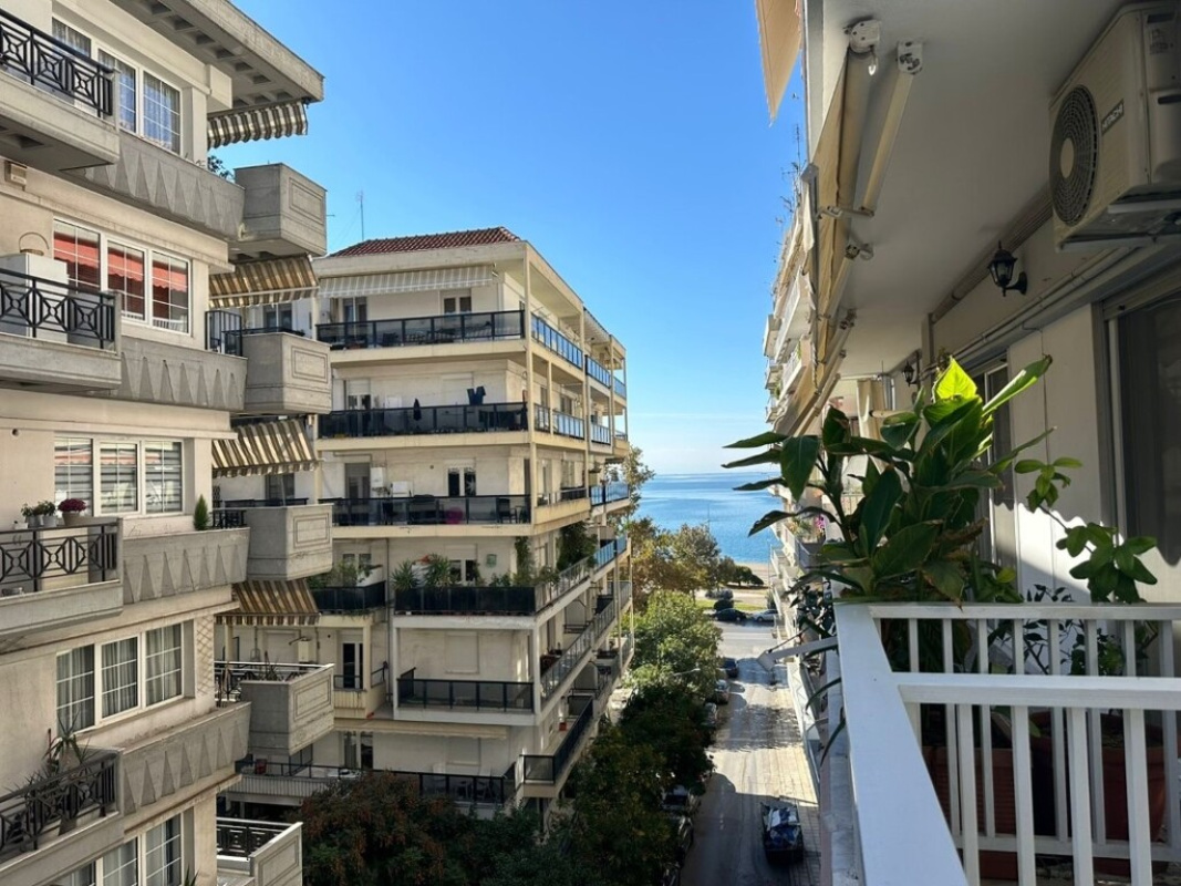 3 chambres appartement à vendre à Thessaloniki, Central Macedonia, Macedonia and Thrace, Greece № 90226