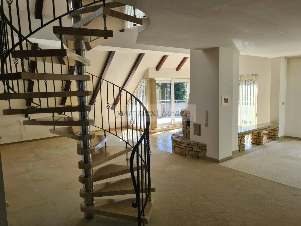 4-salle Duplex à Saarbrucken, Germany No. 234161