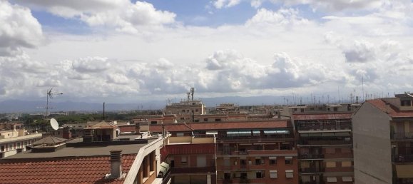 3 rooms Penthouse in Rome, Italy No. 287524 3