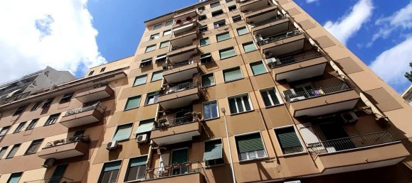 3 rooms Penthouse in Rome, Italy No. 287524 7