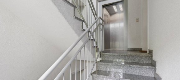 Apartamento de 2 dormitorios en Frankfurt am Main, Germany No. 226548 2