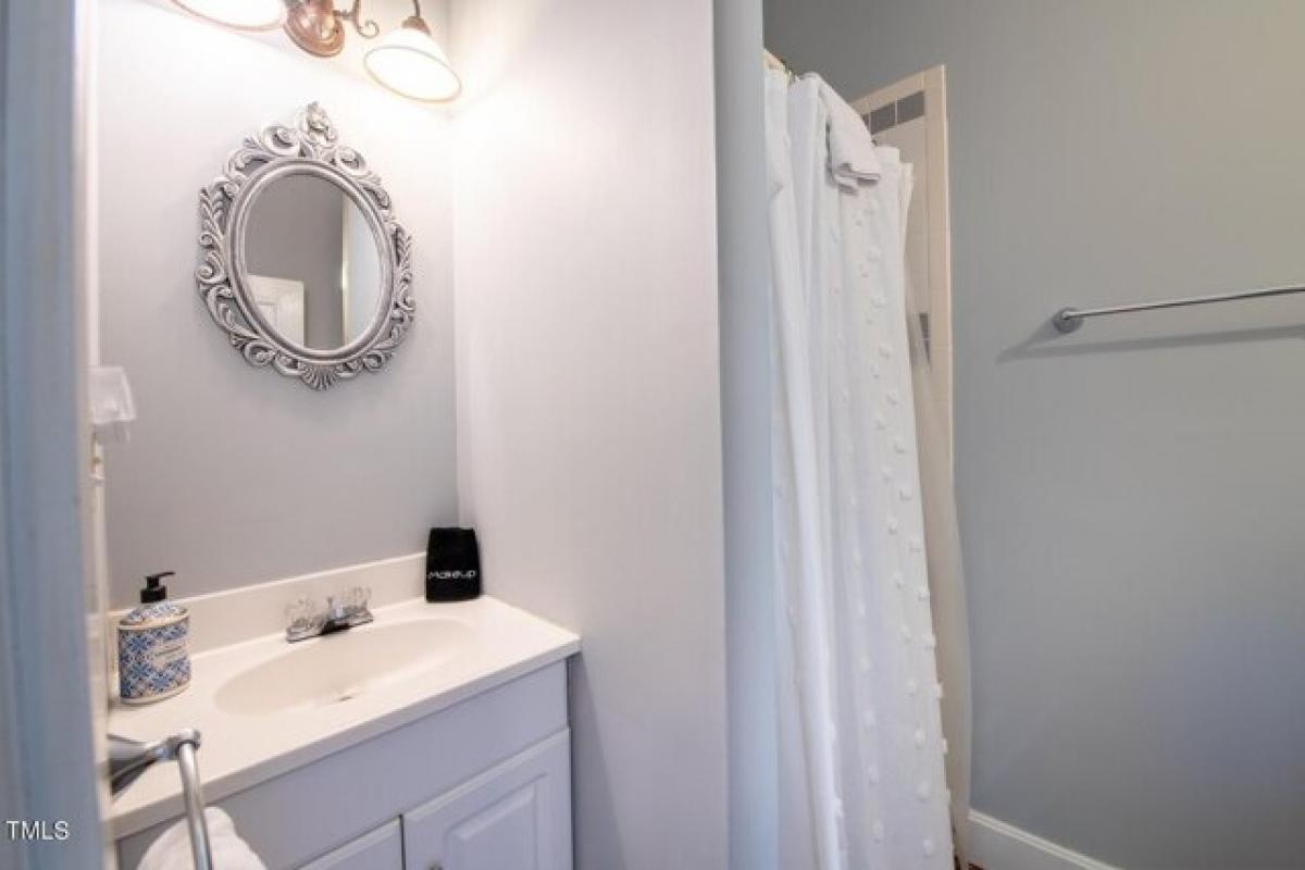 7 bedrooms House in Clayton, USA No. 381039