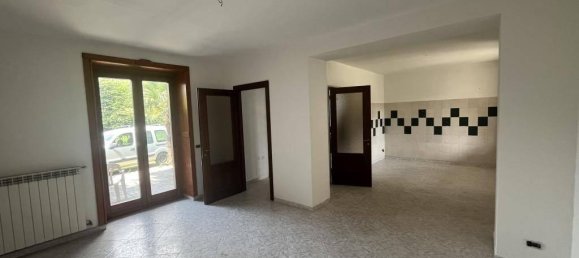 4 rooms Villa in Castelletto sopra Ticino, Italy No. 116758 2