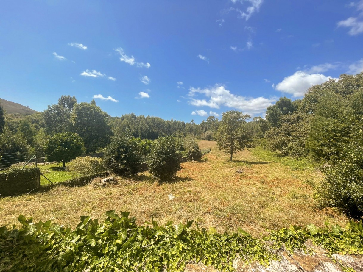 6874m² Land in Viana do Castelo, Portugal No. 257917