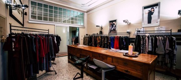 180m² Office in San Miniato, Italy No. 140841 11