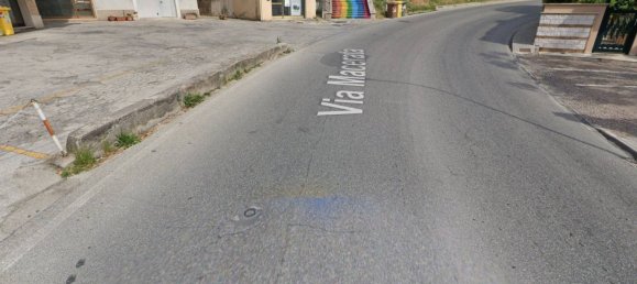 3 rooms Commercial property in Monte San Giusto, Italy No. 260238 4