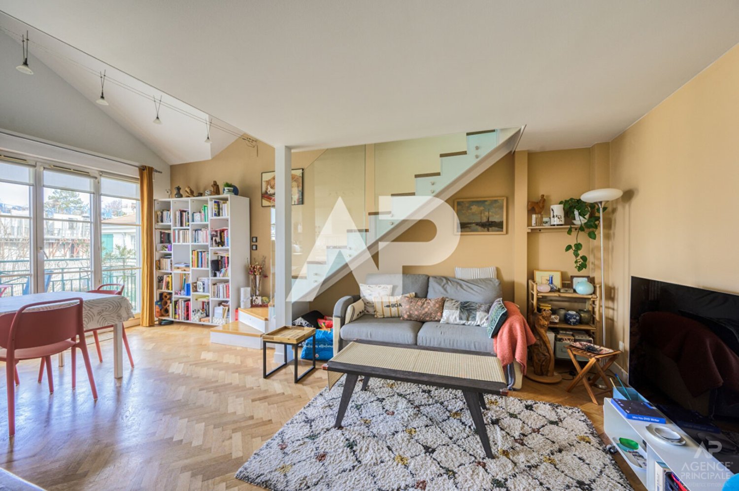 Duplex T2 em Rueil-Malmaison, France N.º 130613