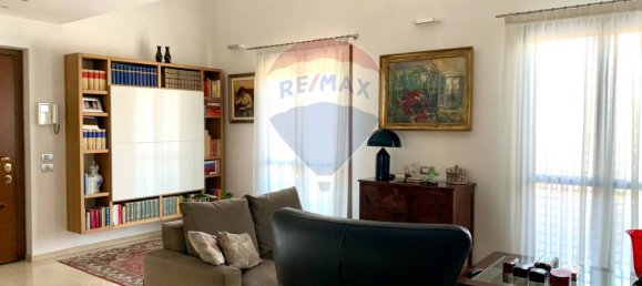 3 bedrooms Apartment in Treviolo, Italy No. 380816 5