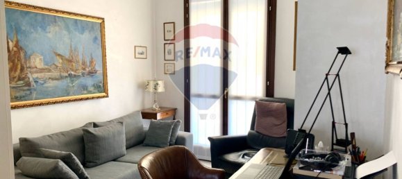 3 bedrooms Apartment in Treviolo, Italy No. 380816 8