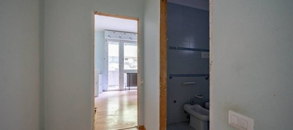 3 bedrooms Apartment in Malgrate, Italy No. 233416 15