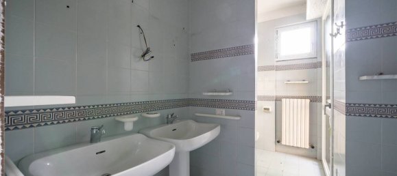 3 bedrooms Apartment in Malgrate, Italy No. 233416 19