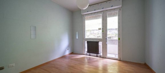 3 bedrooms Apartment in Malgrate, Italy No. 233416 21