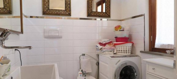 Villa de 5 habitaciónes en Villafranca in Lunigiana, Italy No. 146875 16