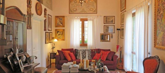 Villa de 5 habitaciónes en Villafranca in Lunigiana, Italy No. 146875 7