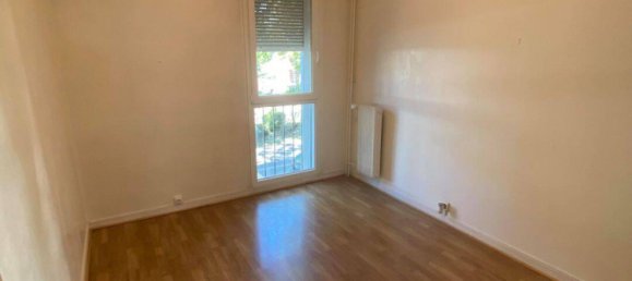 1 غرف نوم شقة في Argenteuil, France رقم 334361 2