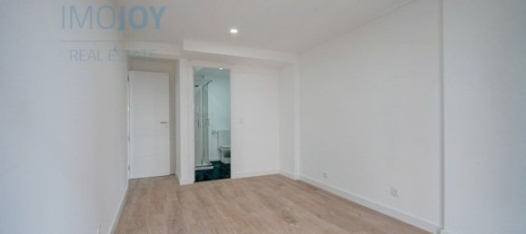 3 bedrooms Apartment in Loures, Portugal No. 15724 15