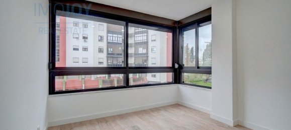 3 bedrooms Apartment in Loures, Portugal No. 15724 6