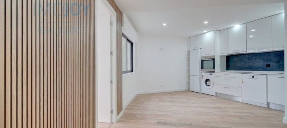 3 bedrooms Apartment in Loures, Portugal No. 15724 2