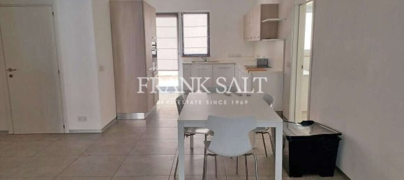 2 غرف نوم طابقين في Naxxar, Malta رقم 3903 4