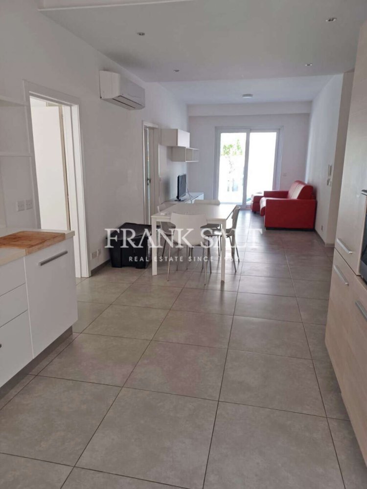 2 غرف نوم طابقين في Naxxar, Malta رقم 3903