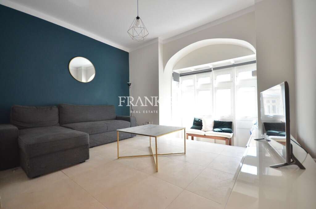 Apartamento de 1 dormitorio en Gzira, Malta No. 5372