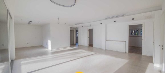 4غرفة شقة في Trentino-Alto Adige, Italy رقم 189534 3