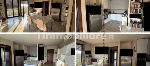 Apartamento T2 em Cardano al Campo, Italy N.º 8421 5