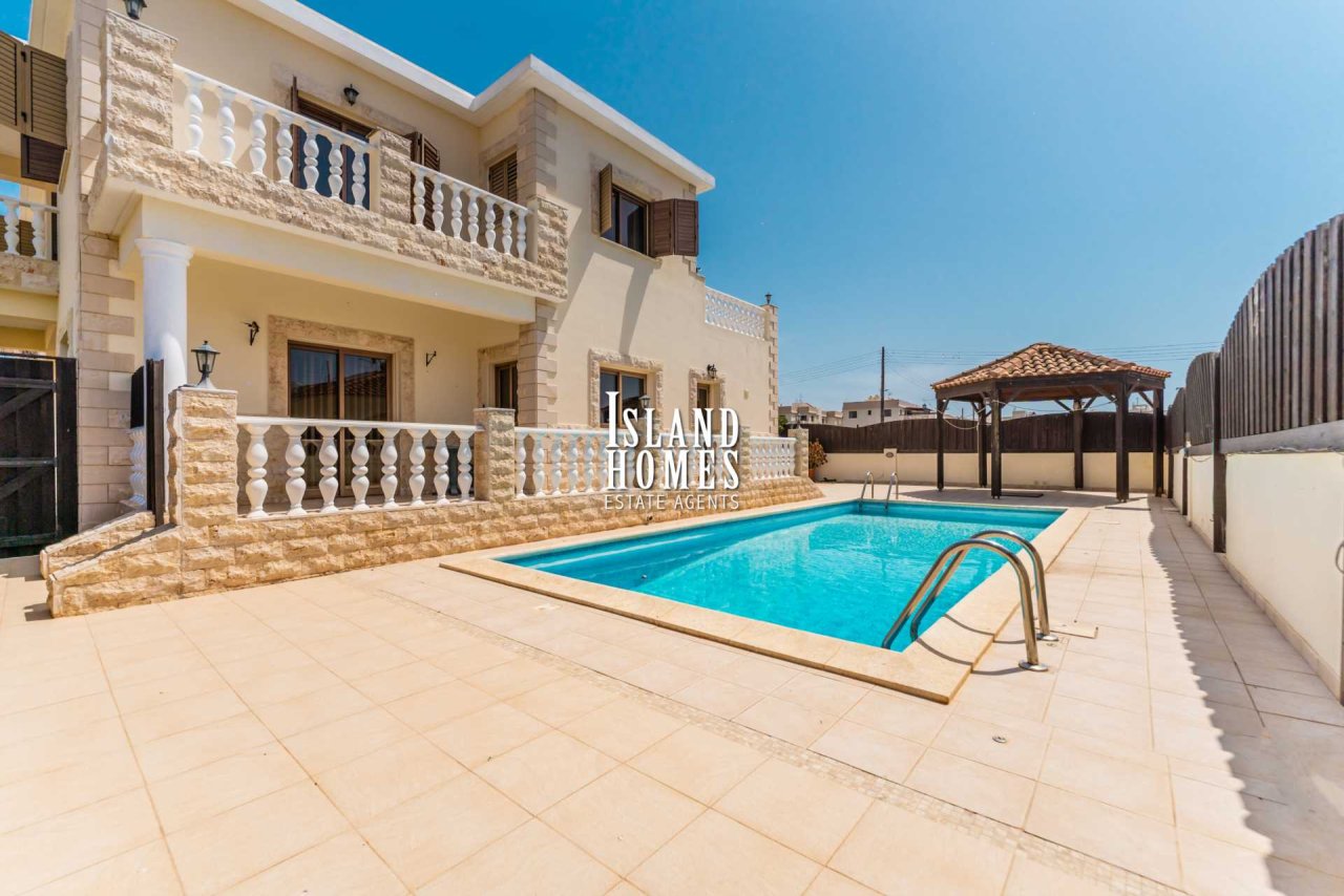 4 غرف نوم منزل في Liopetri, Cyprus رقم 23975